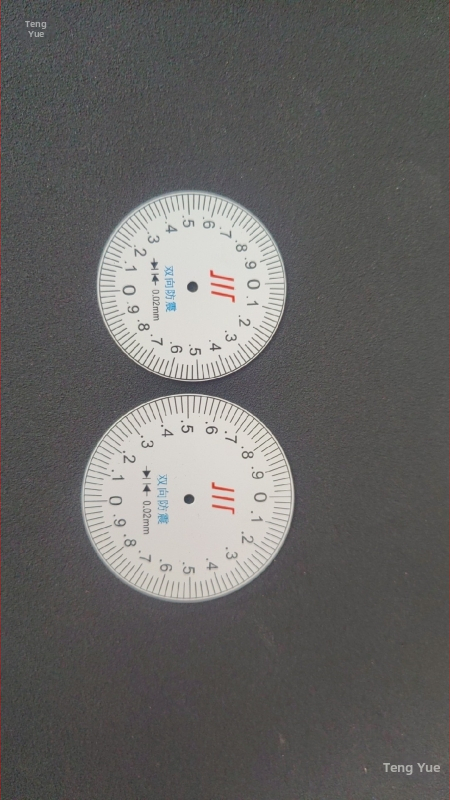 Dial kaliper s cifernikom – Značka: Other; Typ: kaliper s hodinkami; Príslušenstvo zahrnuté: príslušenstvo k kalipru