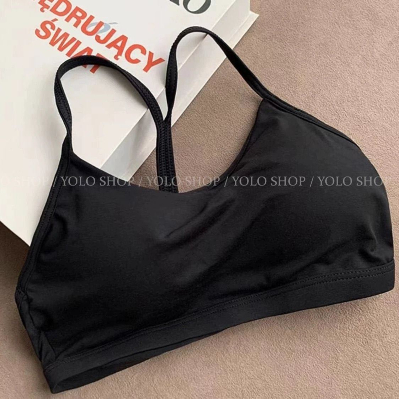Rayon halter top s otvorenim leđima i križnim leđnim dizajnom, s ugrađenim jastučićem za prsni koš, baza za slojevito nošenje