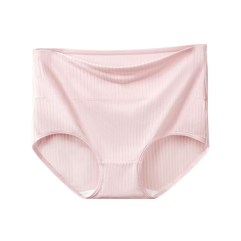 Női magas derekú fehérnemű Milk Silk anyagból, antibakteriális ágyék, lélegző kötött anyag; fő anyag: poliészter 92%, belső viszkóz 95–100%, egyszínű