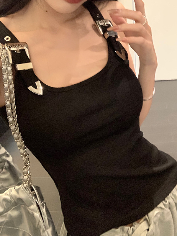 Női ujjatlan camisole felső, fűzőtípusú, karcsú szabás, rövid hossz, poliészter 90–95%