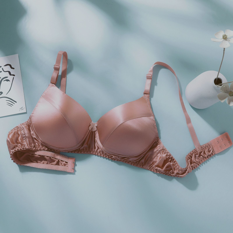 100% Mulberry Silk melltartó – kétoldalas, varrás nélküli, gyűrű nélküli, kivehető dupla vállpántok