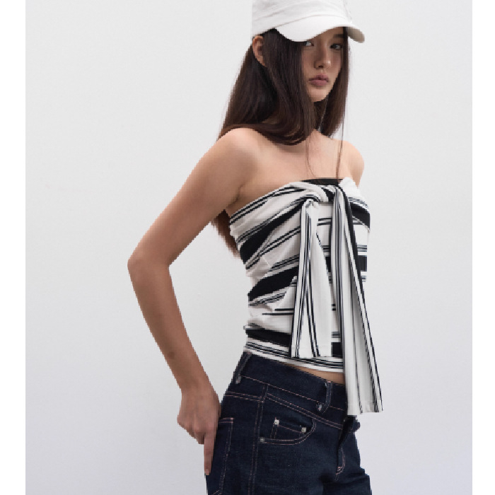 Tube Top - seksi bez ramena, uski kroj, kratka duljina, jesen 2025