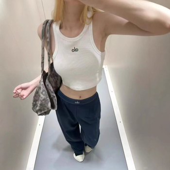 I-oblik bezrukavni top, slim-fit, ultra kratka duljina do 40 cm, pamuk 80–90%, tekstualni uzorak, za žene, casual sportski