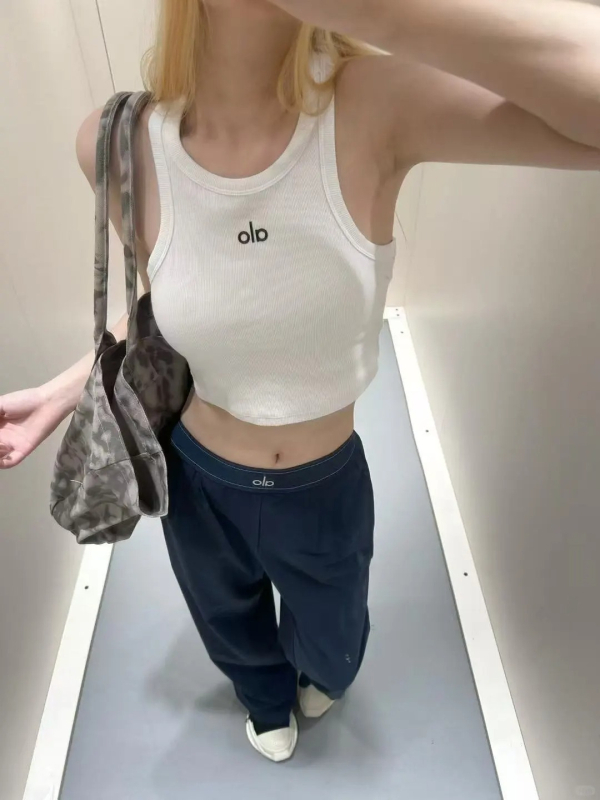 I-oblik bezrukavni top, slim-fit, ultra kratka duljina do 40 cm, pamuk 80–90%, tekstualni uzorak, za žene, casual sportski