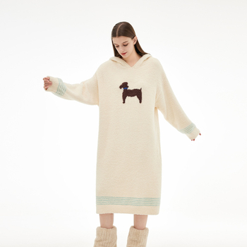 Ženska noćna haljina od polu-velura, duga, opušten kroj, duge rukave, 100% poliester, ženski stil, jesen zima