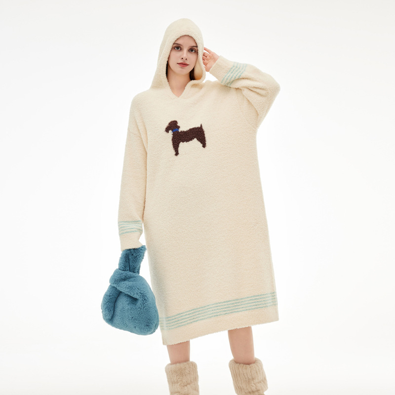 Ženska noćna haljina od polu-velura, duga, opušten kroj, duge rukave, 100% poliester, ženski stil, jesen zima