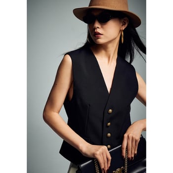 Ženski vest s V-izrezom, slobodan kroj, duljina 50–65 cm, mrežasti materijal sa spandexom