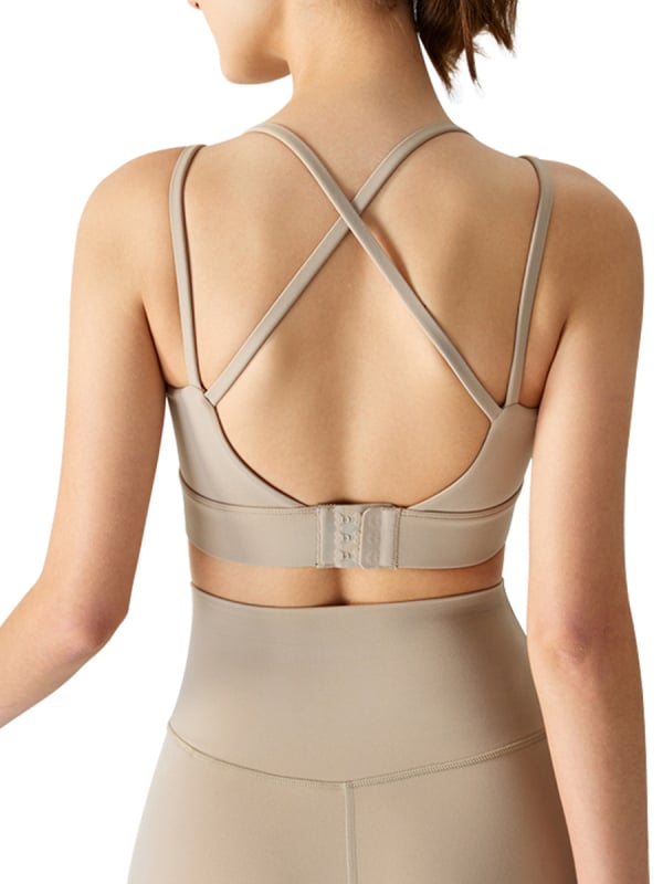 Joga liemenėlė su 3/4 puodeliais, formuoti puodeliai, fiksuotos dvigubos petnešos, pagrindinis audinys: nailonas 81%, pamušalas: spandeks 19%