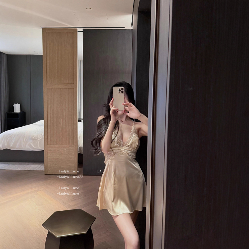 Seksi noćna haljina za žene s otvorenim leđima i trakama, mrežasti materijal, čipkasta mini suknja, camisole stil