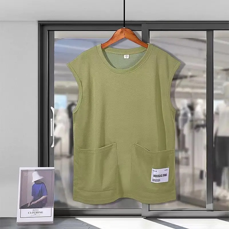 Ujjatlan T-póló-vest, laza szabás, poliészter anyag, egyszínű dizájn, 3D patch zseb