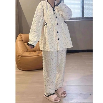 Pärast sünnitust magamisriiete komplekt sügis-talv, õhuline puuvillane kangas, 100% puuvill, 3/4 varrukad, polo kaelus, retro stiil