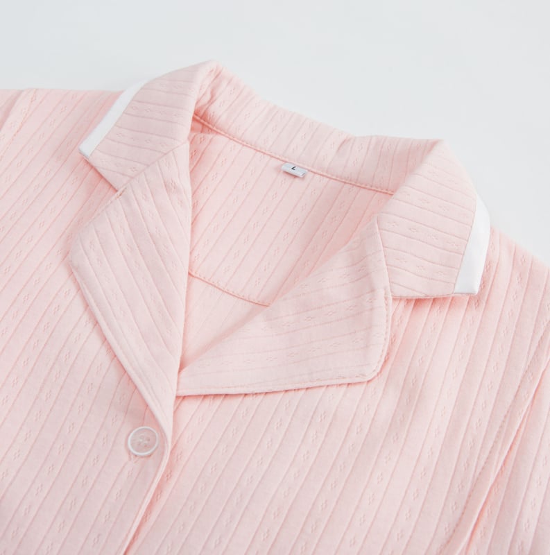 Послеродова пижама за кърмене – 100% памук, дълги ръкави, панталони, жакардови ивици