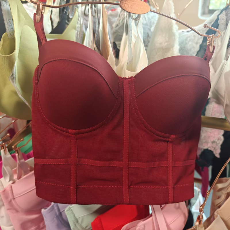 Bustier korzet s odvojivim trakama, uski kroj, poliester tkanina, sadržaj poliester 80–90%