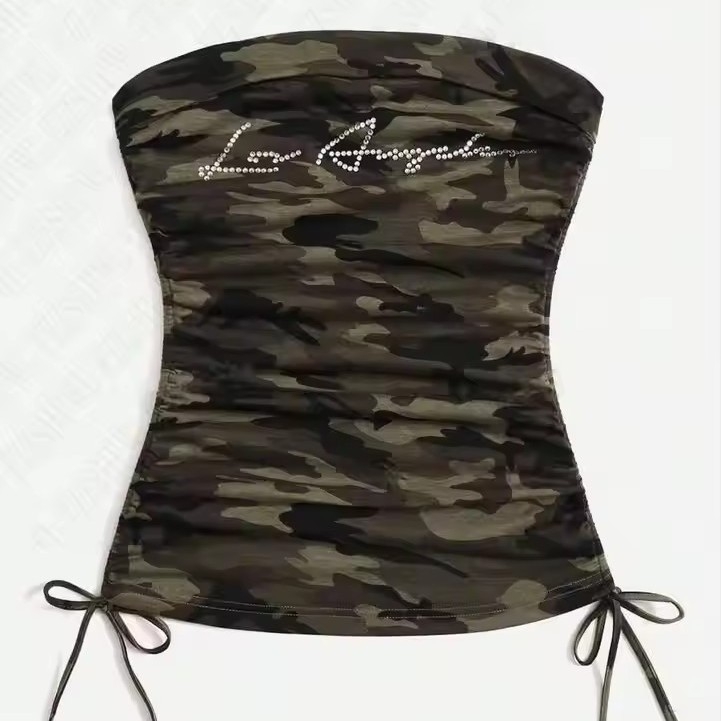 Tube top stil, kamuflažni uzorak, slim kroj, strapless, Polyester