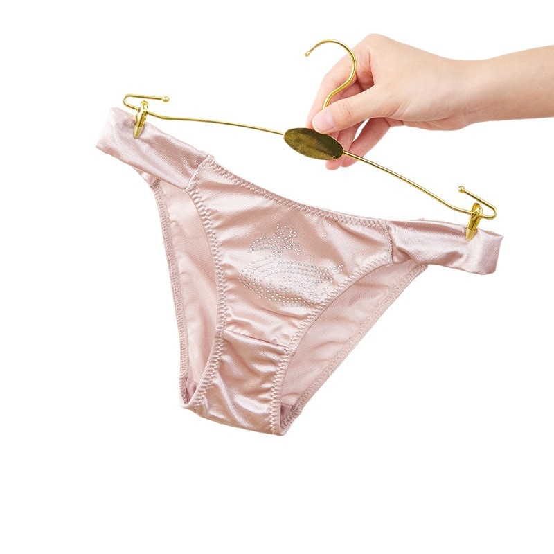 Ženske bikini gaćice s niskim strukom, Skull uzorak, Ice Silk tkanina, 80–90% najlona, podstava za prekrivan 50–70% pamuka, bez vidljivih linija