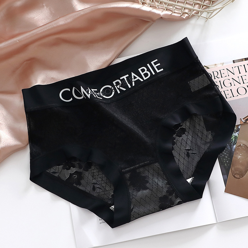 Γυναικείες εσώρουχα από νάιλον με μεσαία μέση, μοτίβο κειμένου (γράμματα/αριθμοί), ύφασμα 70-80% νάιλον, επένδυση καβάλου βισκόζη, διαπνέουσα, γρήγορο στέγνωμα, αντιβακτηριακό.