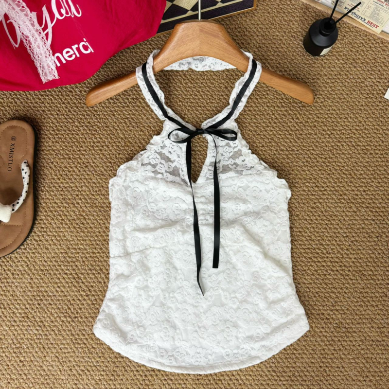 Korejskog stila čipkasti halter cami za vanjsku odjeću ili slojevito nošenje, bez leđa, kratki top s visokom elastičnošću i atraktivnim leđima