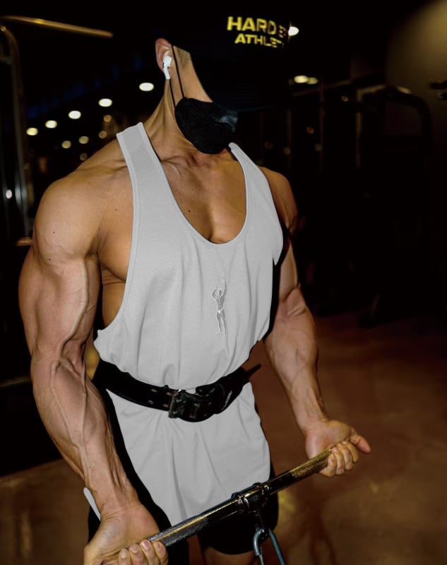 Vyrų be rankovių sportinė liemenė, laisvas kirpimas, kvėpuojanti, greitai džiūstantis poliesteris, I formos siuvinėjimas