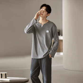 Ανδρικό σετ πιτζάμας από 100% βαμβάκι, μπλούζα με μακριά μανίκια και παντελόνια, στρογγυλός λαιμός, μεσαίου βάρους ύφασμα, πολυτελής οικιακή ενδυμασία