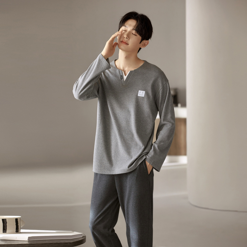 Ανδρικό σετ πιτζάμας από 100% βαμβάκι, μπλούζα με μακριά μανίκια και παντελόνια, στρογγυλός λαιμός, μεσαίου βάρους ύφασμα, πολυτελής οικιακή ενδυμασία