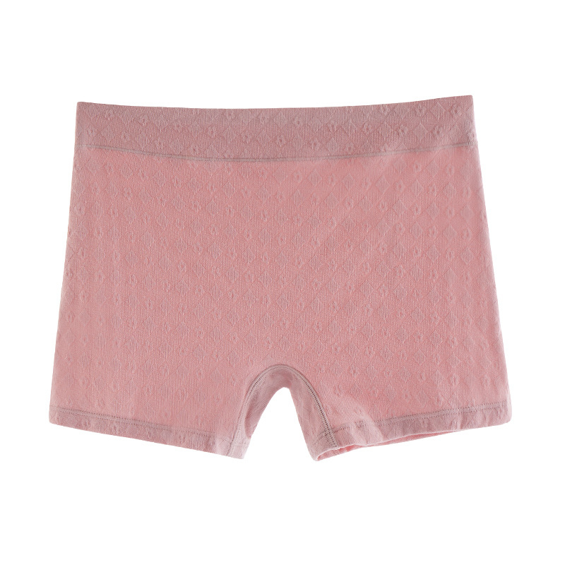 Női pamut alsónemű középmagas derekú jacquard mintával, 90–95% pamut, bélés 100% pamut, anti-expozíció