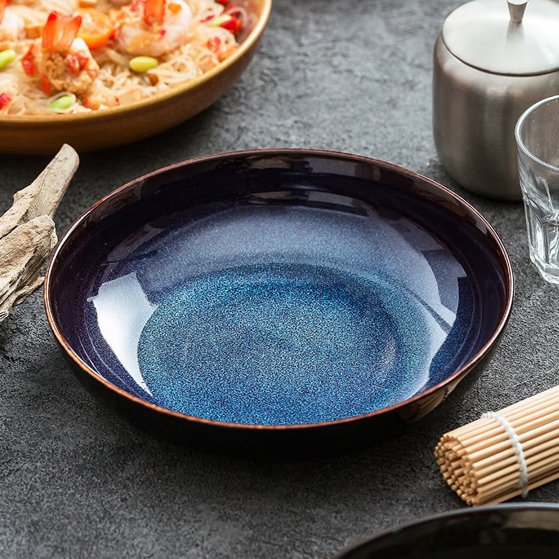 Porcelanska kružna zdjela s glazurom peći — moderni minimalistički stil