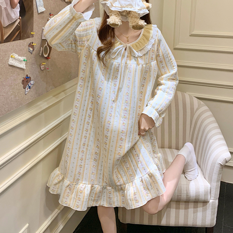 Ženski pidžama set, 100% poliester, dugi rukavi, ovratnik Peter Pan, 251–300 g/m², može se nositi izvana