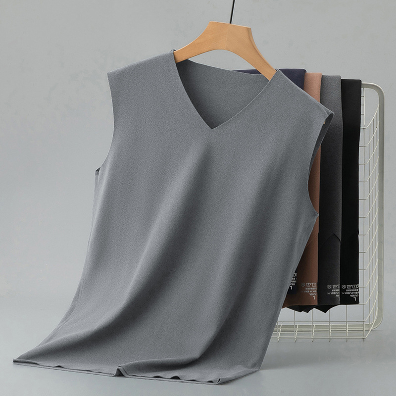 Termalna vesta s V-izrezom, uski kroj, bez rukava, poliesterska tkanina, održava toplinu