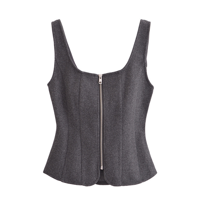 Kamizola top, uska silueta, kratka duljina 40-50 cm, poliester, jednofobni uzorak, bez naramenica, bez leđa