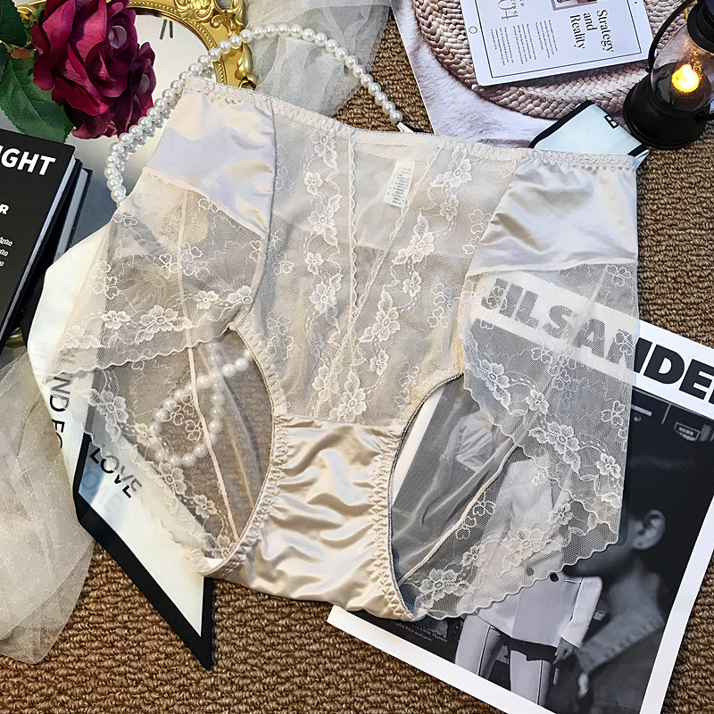 Ženske mrežaste gaćice s čipkom, visokim strukom, prozračni najlon, podstava od viskoze (80-90%)