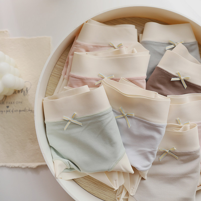 Chiloți de damă talie medie - tricot, fibră de celuloză regenerată, respirabile, căptușeală din viscose, culoare solidă