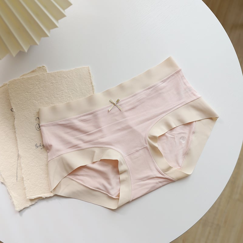 Chiloți de damă talie medie - tricot, fibră de celuloză regenerată, respirabile, căptușeală din viscose, culoare solidă