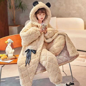 Flanel pijama set, debeli 351–400 g/m², preklopni ovratnik, dugi rukavi, 90–95% pamuk