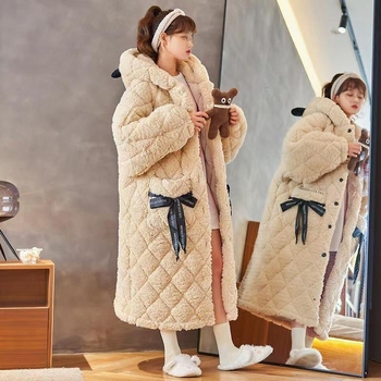 Flanel pijama set, debeli 351–400 g/m², preklopni ovratnik, dugi rukavi, 90–95% pamuk
