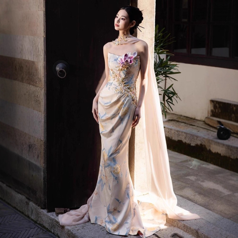 Булчинска рокля с едно рамо, А‑линия, дълга фиштейл рокля, смес Chenille и Spandex (70–80% Chenille, 30–50% Spandex)