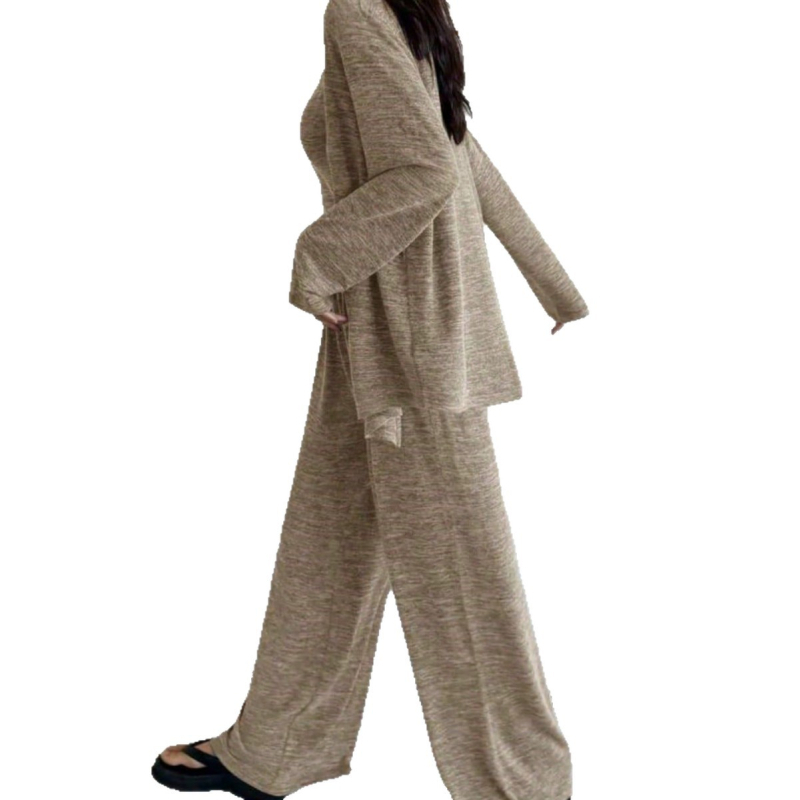 Set de pijama feminin, 3 piese — poliester, fără guler, mâneci lungi, țesătură groasă (201–250 g/m²), lejer, respirabil, pentru acasă și poate fi purtat și afară