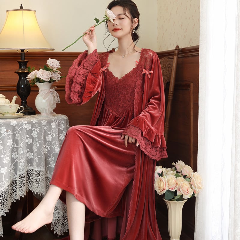 Moteriški ilgas naktinukės su ilgomis rankovėmis, auksinis aksomas, poliesteris 95–100%, 251–300 g/m2, V kaklo iškirptė, prabangaus namų drabužiai