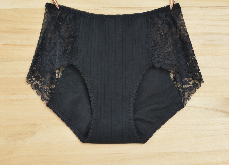 Női menstruációs fehérnemű, fő anyag 95% pamut, alátét 100% pamut, középmagas derekú, gyorsan száradó