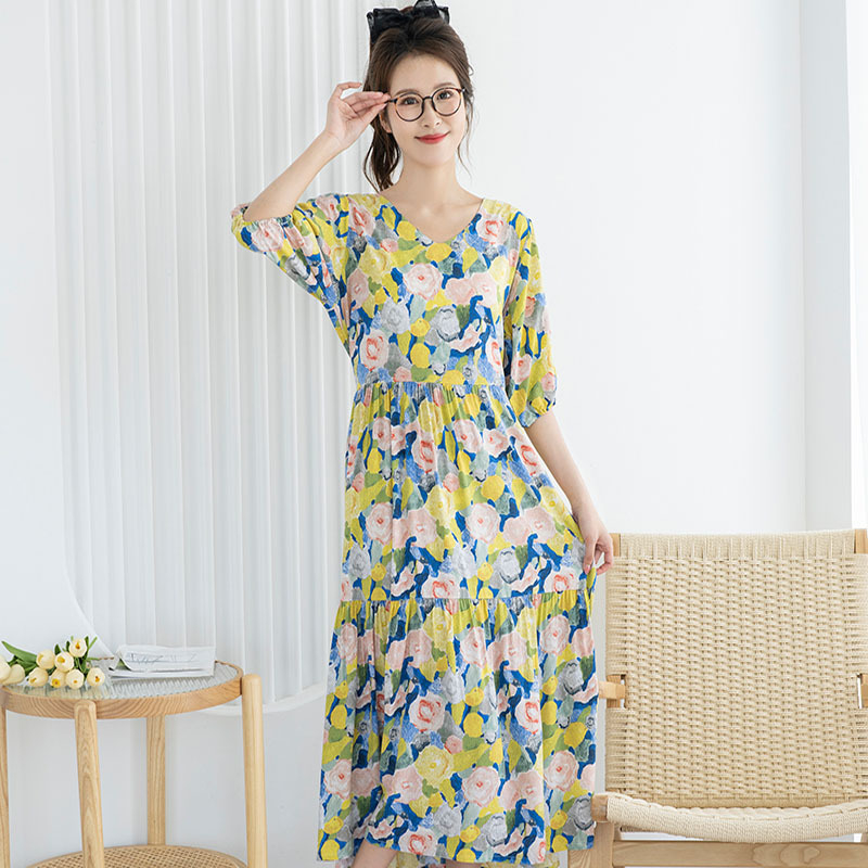 Noćna haljina: V-dekolé, tanki viskozni materijal, duga haljina, bodycon, europsko-američki stil.