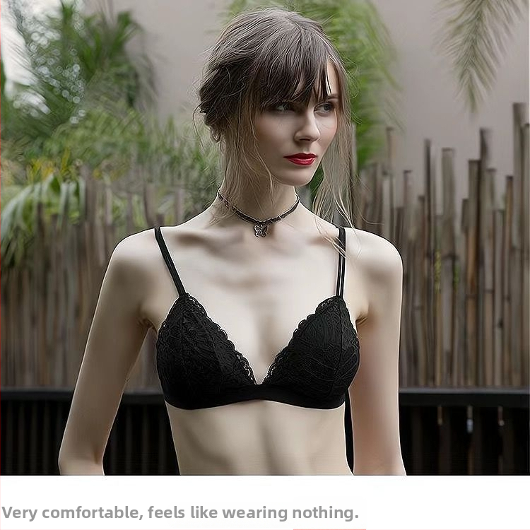 Bevielė liemenėlė, ultra plonos formuotos kaušeliai, trikampio formos kašeliai, medvilnės audinys, nugaros uždarymas su trimis eilių kabliukų, fiksuotos dvigubos pečių juostos