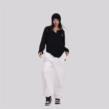 Moteriški kasdieniai poliesterio marškinėliai su ilgomis rankovėmis, apykaklė su klopu, 90–95% poliesterio sudėtis, japonų/korejiečių laisvalaikio stilius