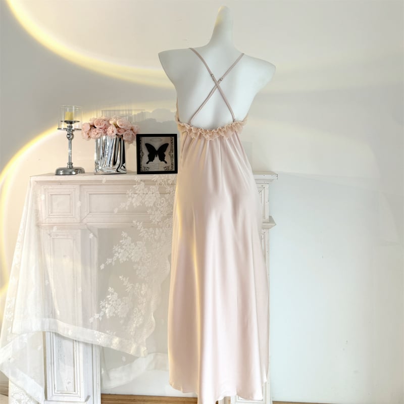 Δύο‑μέρη σετ ύπνου από ice silk – νυχτικό με μακριά φούστα σε παλατινό στυλ, λεπτό ύφασμα 101–120 g/m², μακριές μανίκες