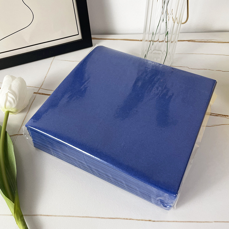 Kelin SBWCZ Dulkėms neturinčios servetėlės ir vienkartiniai stalų kilimėliai viešbučiams ir restoranams, iš virgin medienos pluošto celulozės, 50 lapų pakuotėje, vieno sluoksnio, bekvapės