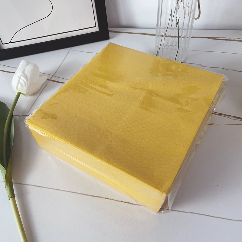 Kelin SBWCZ Dulkėms neturinčios servetėlės ir vienkartiniai stalų kilimėliai viešbučiams ir restoranams, iš virgin medienos pluošto celulozės, 50 lapų pakuotėje, vieno sluoksnio, bekvapės