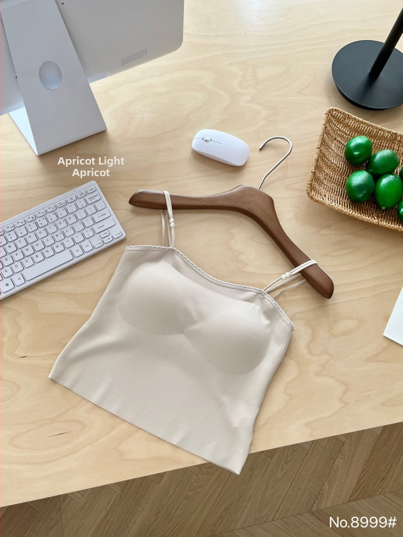 Kétsávos nylon cami-top, kerek nyakú kivágás, 90–95% nylon tartalom, közepes súlyú anyag 181–200 g/m²