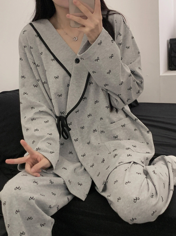 Nėščiųjų naktinių komplektas su kardiganu – zebro raštas, Milk Silk audinys, poliesteris, ilgos rankovės, kelnės, pavasaris 2023