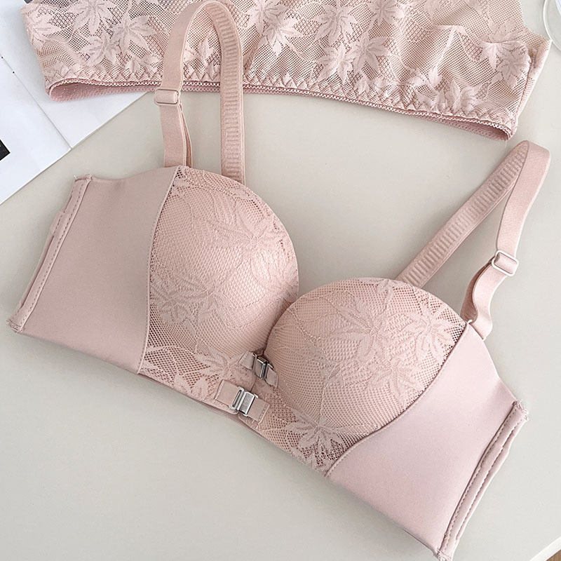 Сутиен с ретро магнитно двойно предно закопчаване, без презрамки, чаши палмовидни, Push-Up за малък бюст