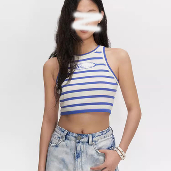 Ženski pamukasti sportski top, 50-70% pamuka, uski kroj, street hipster stil, ljeto 2023