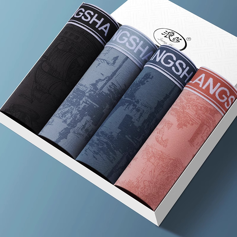 Boxer bărbătești din bumbac respirabil, talie medie, tricotat; țesătură principală: 95–100% bumbac; zona inghinală: viscoză 92%, mătase de dud 4%, spandex 4%