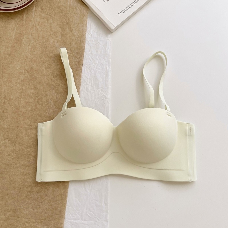 Без презрамки бюстгальтер, антихлъзгащ се, повдигащ, безшевен, с подплънки за гърди